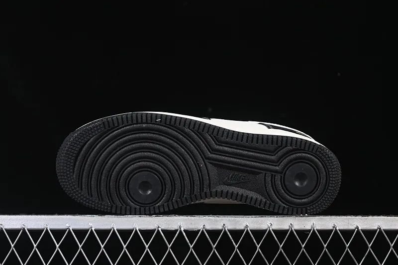 All Categories Nk Air Force 1 Air Force Series Nk Air Force 1 Low Air Force Low Nike Air Force 1'07 Low Fendi Joint Black Cat Air Force One Low Casual Shoes DX1888-099